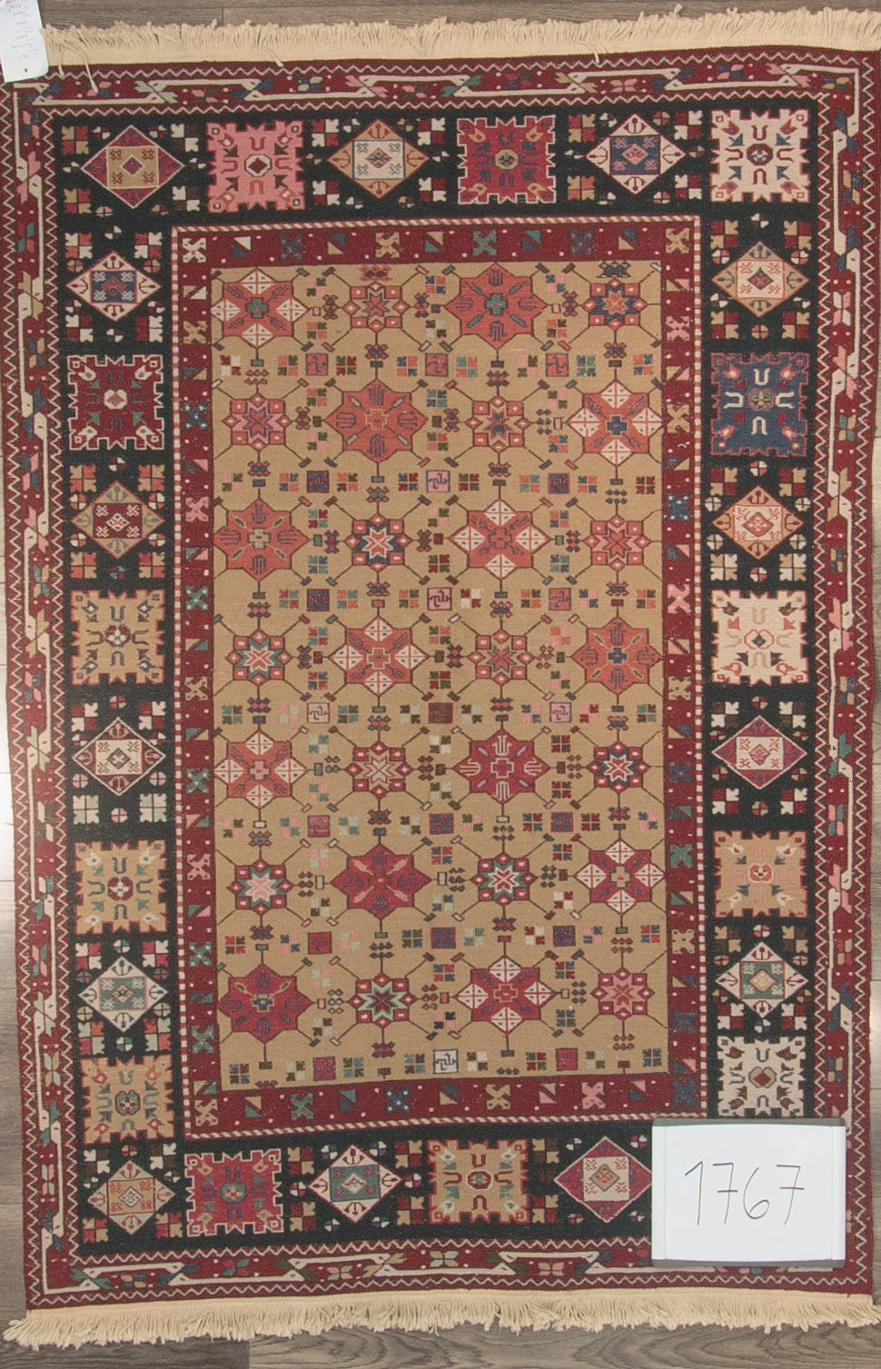 P1767 SUMACK 5' X 6'3
