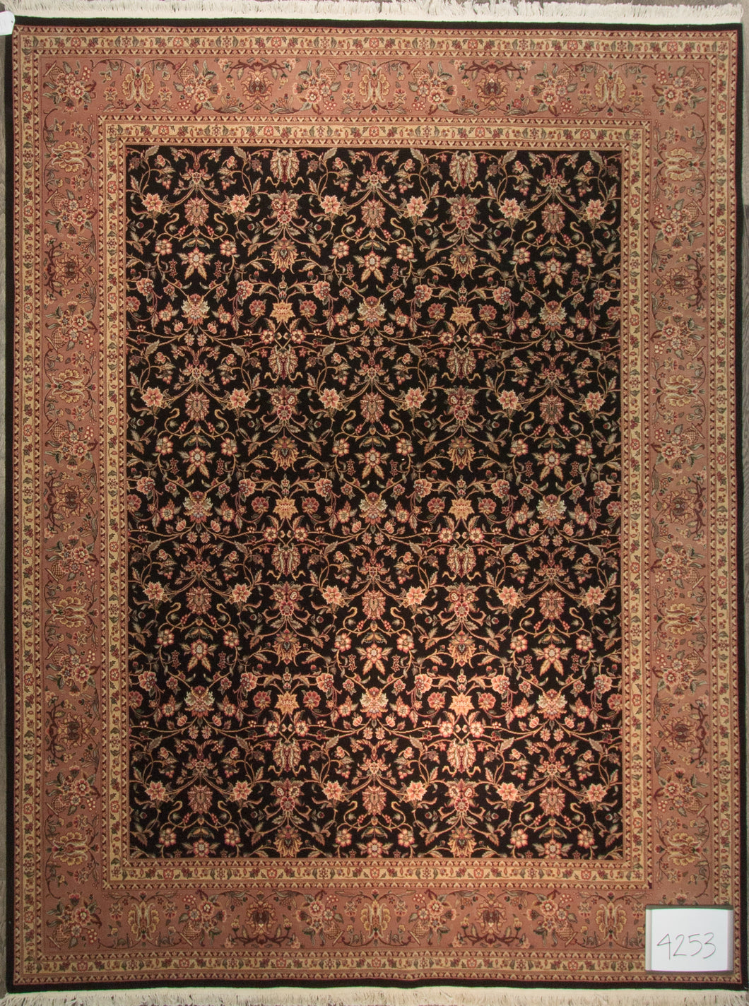 P4253 The Classic Persian 7'9