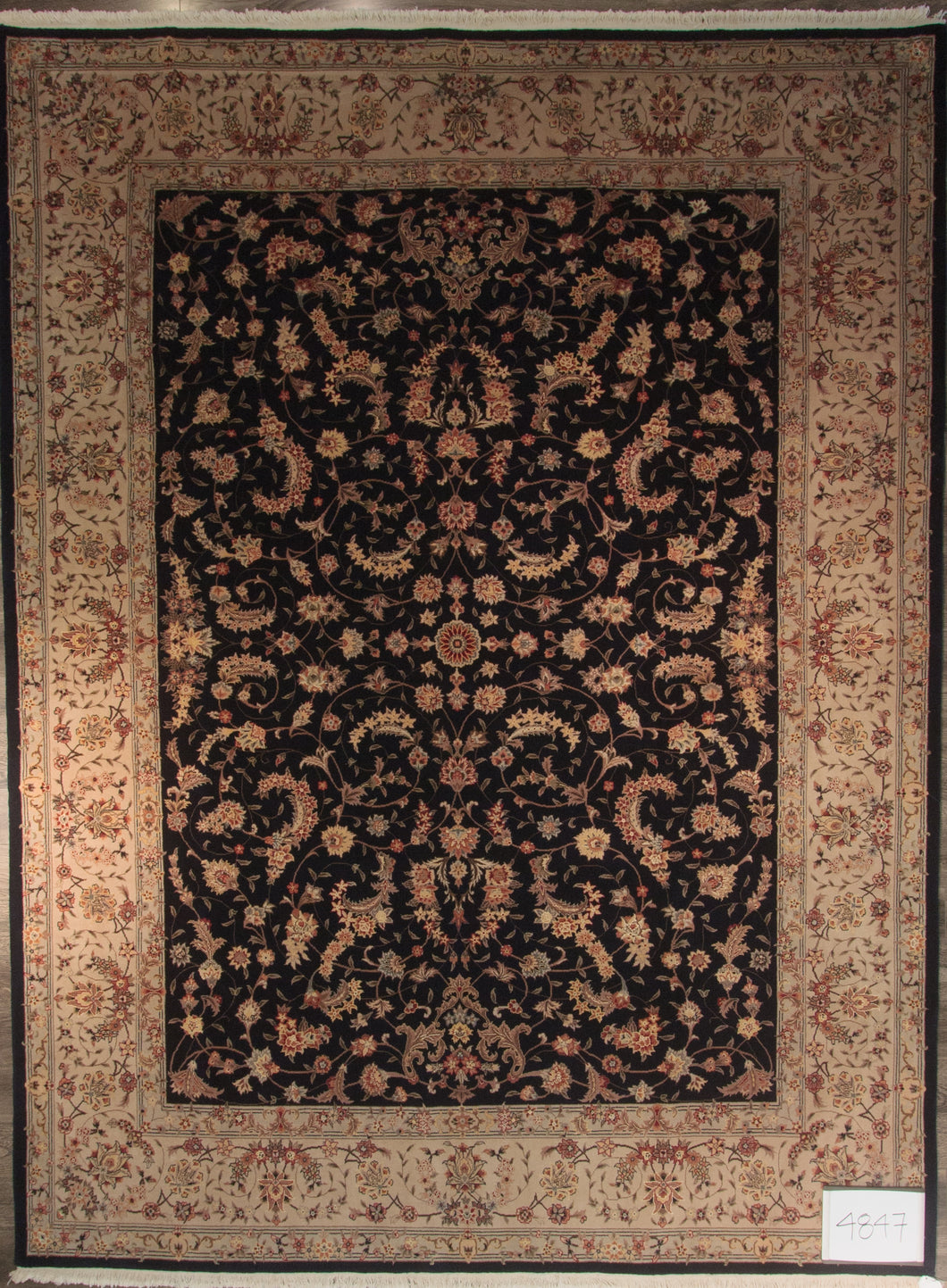 P4847 The Classic Persian 8'6