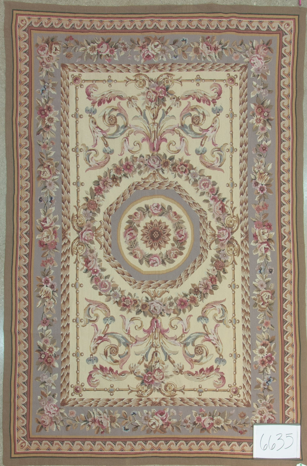 P6635 French Collection 6' x 9'